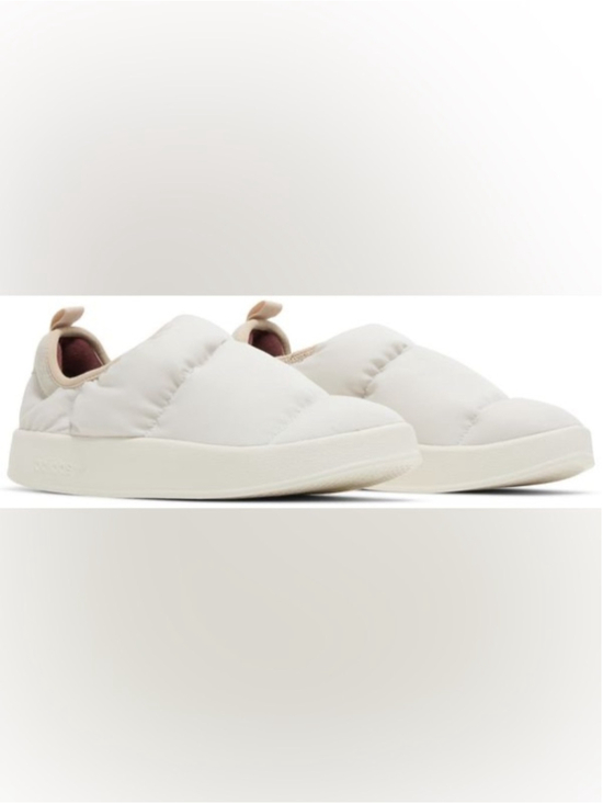 adidas Other - 2022 adidas Puffylette 'Aluminium' - size 5
